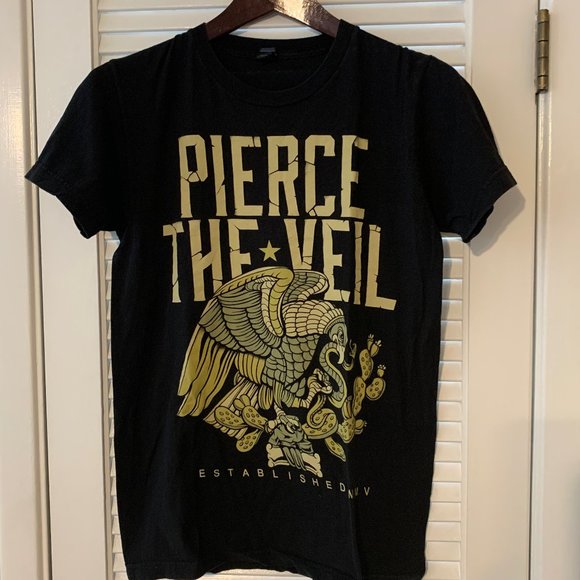 Pierce the Veil Other - Pierce the Veil Band T-Shirt Black Size Small